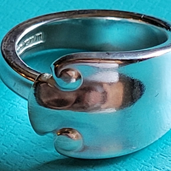 Tiffany & Co 1911 Flemish pattern Spoon Ring #63 - Picture 7 of 13